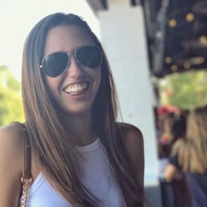 Meet your Posher, Melissa